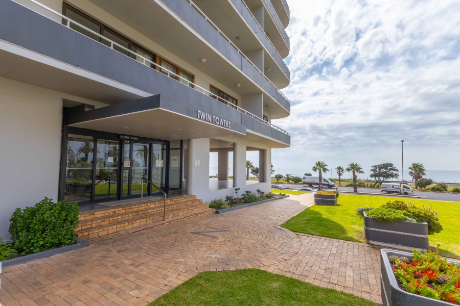 To Let 2 Bedroom Property for Rent in Sea Point Western Cape